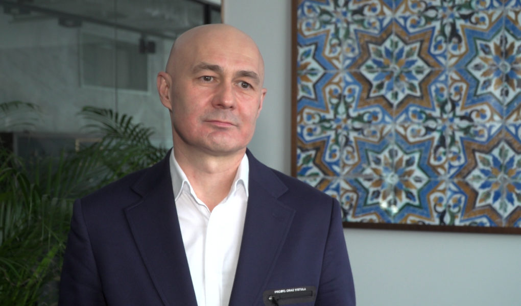 Pandemia przyspieszyła zmiany na rynku reklamy. Coraz mocniej w przekazach reklamowych będą wykorzystywane sztuczna inteligencja i wirtualna rzeczywistość