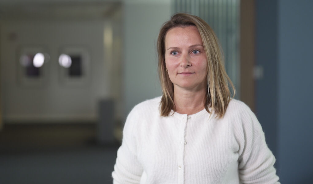 ai-nauczyciele-foto_1 Rozwój sztucznej inteligencji nie omija edukacji. Nauczyciele liczą na wsparcie szkoleniowe