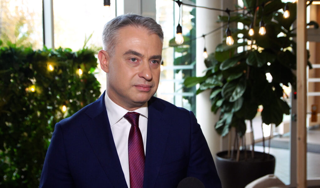 Polska wśród najczęściej atakowanych cyfrowo krajów świata. Na cyberobronę trafiają rekordowe środki